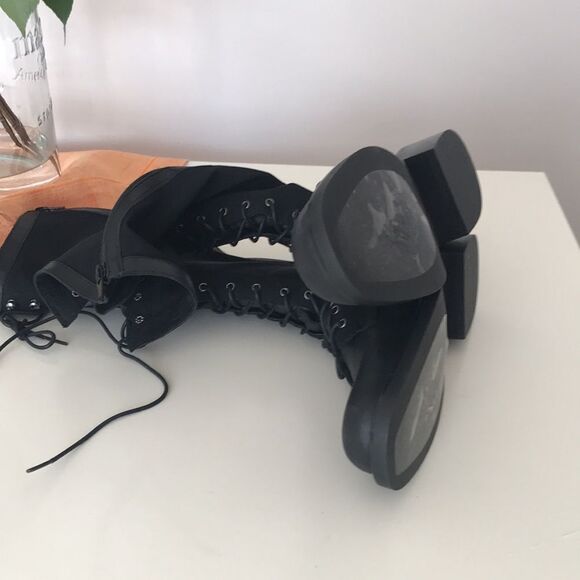 Free People Trickum Black Leather Mesh Knit Zip Tall Boots size 39 - Picture 13 of 15